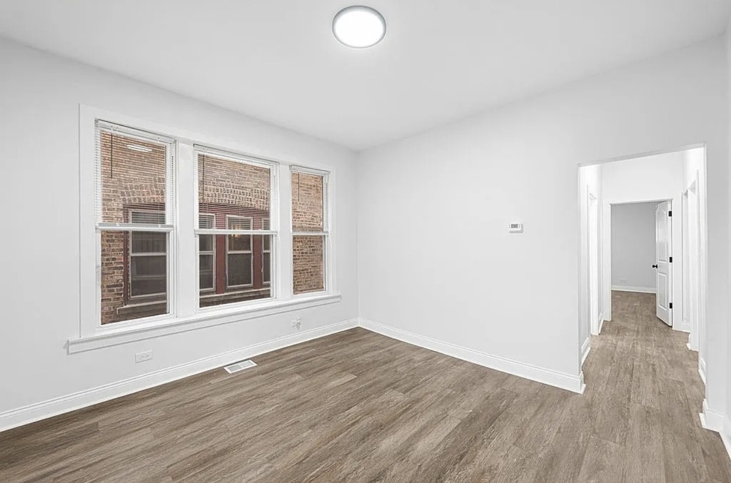 7912 S Ada Street - Photo 2