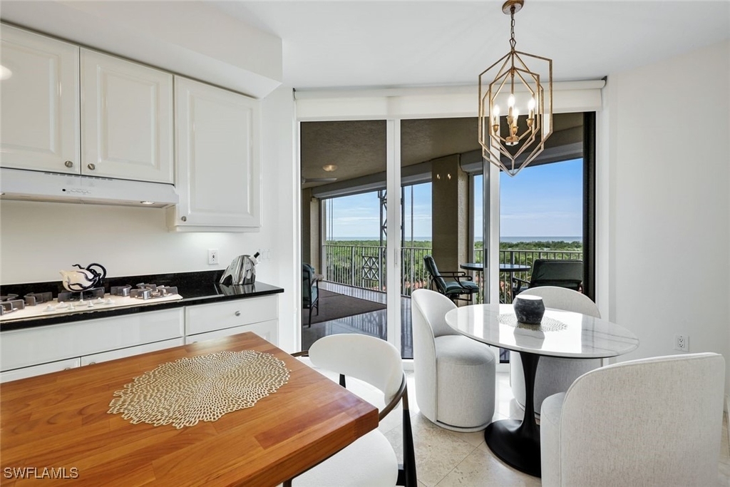 6597 Nicholas Boulevard - Photo 13