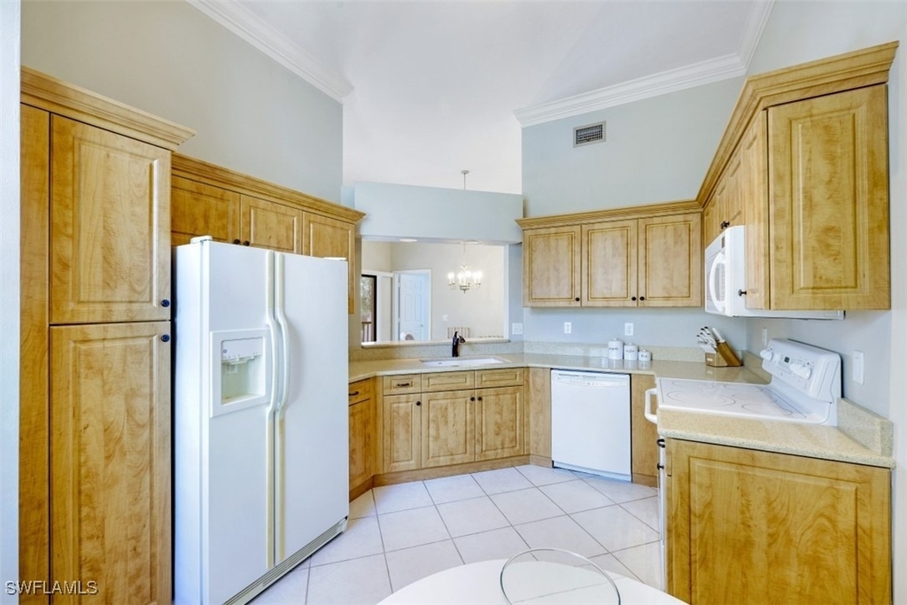 6525 Valen Way - Photo 2