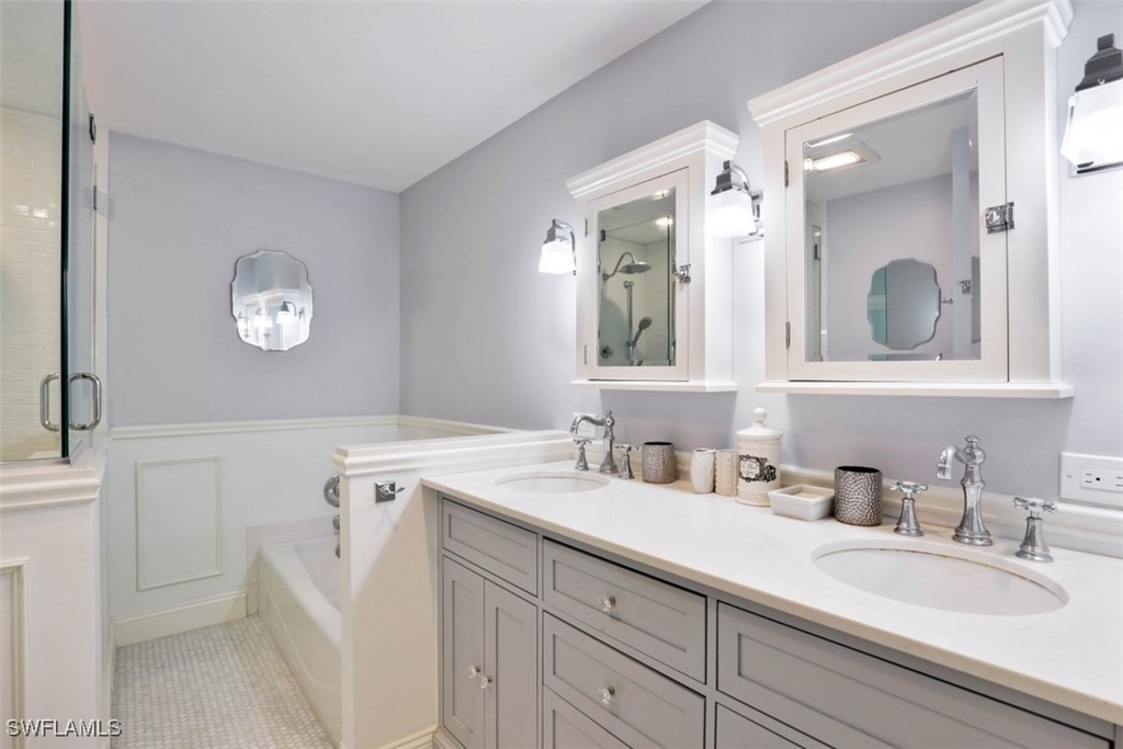 5897 Chanteclair Drive - Photo 3