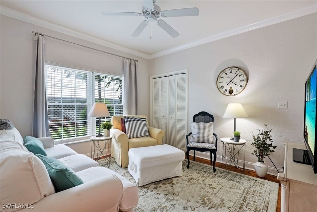 5897 Chanteclair Drive - Photo 6