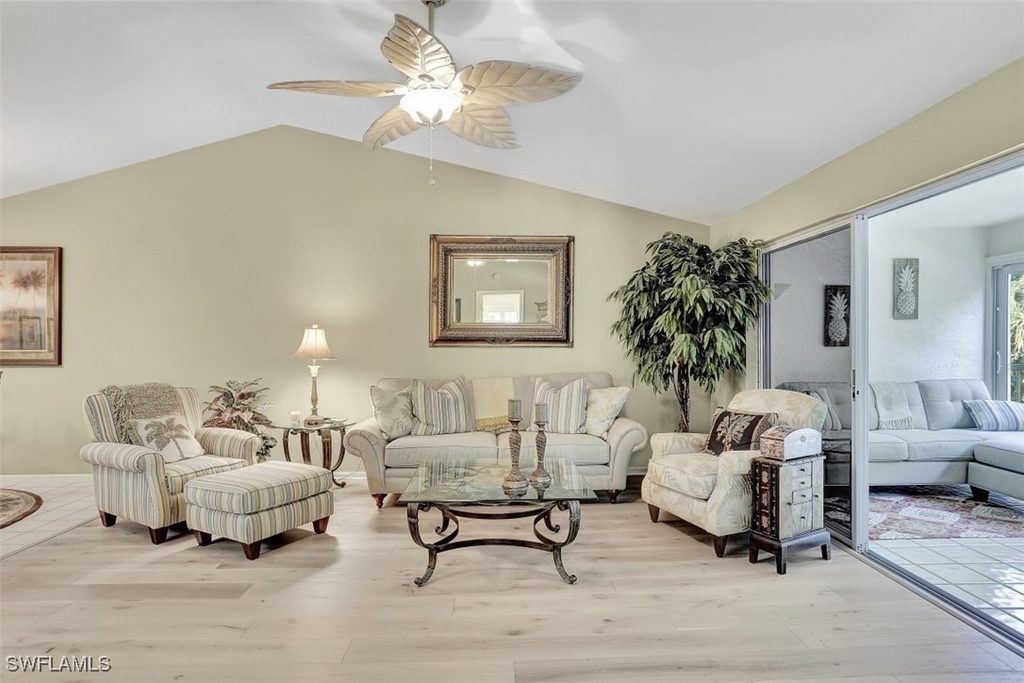5899 Chanteclair Drive - Photo 2