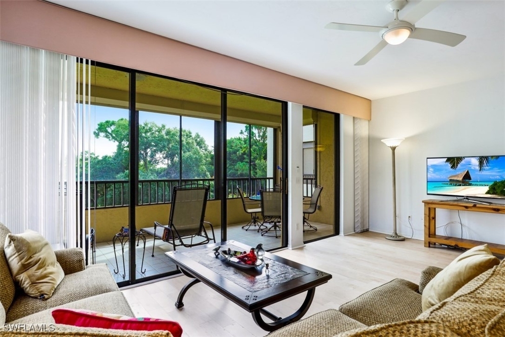 6500 Valen Way - Photo 6