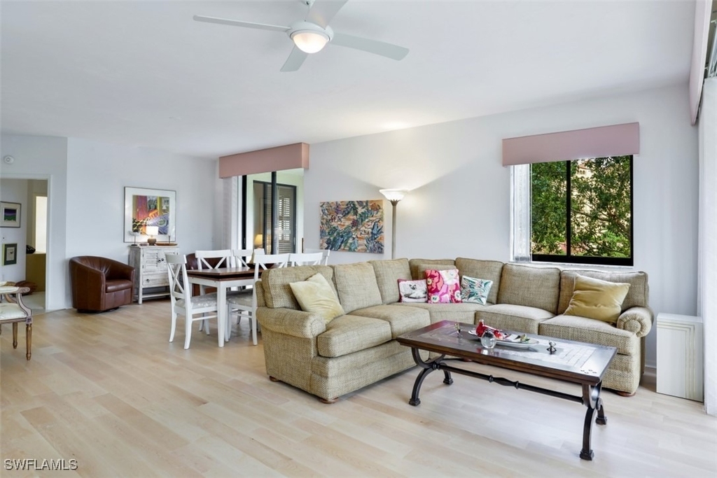 6500 Valen Way - Photo 4