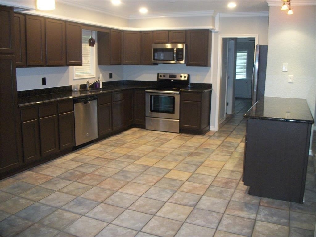 111 Shadylyn Drive - Photo 4