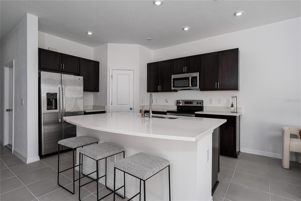 6345 Willowside Street - Photo 3
