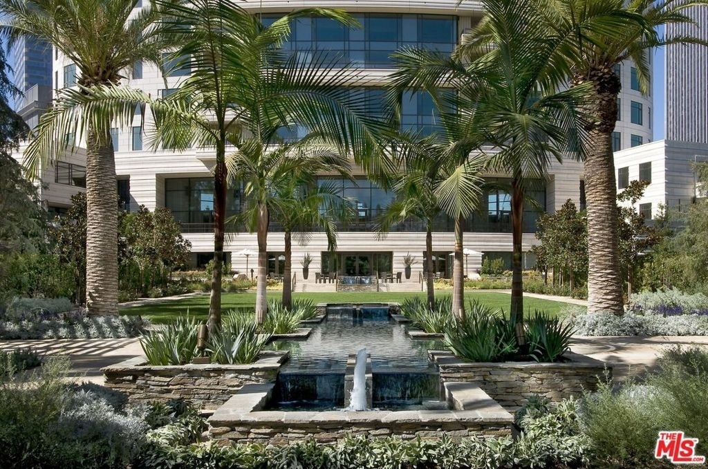 1 W Century Drive - Photo 2