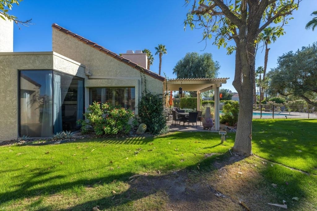 464 Sunningdale Drive - Photo 15