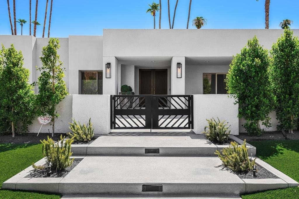 2560 S Camino Real - Photo 2