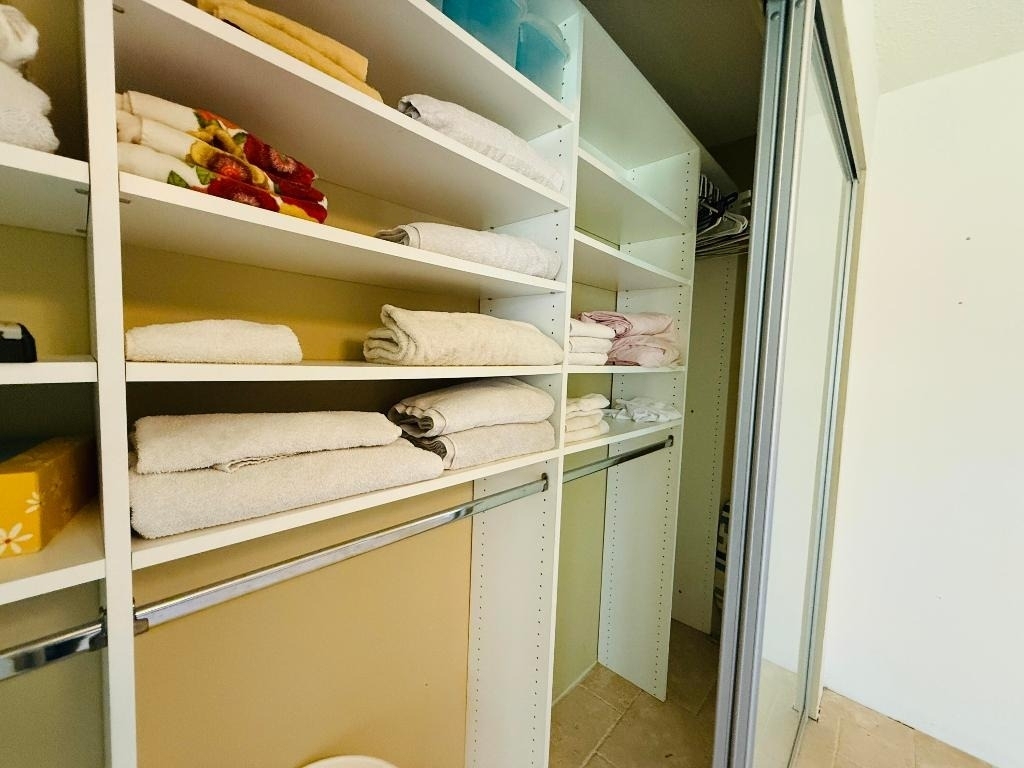159 Sussex H - Photo 16