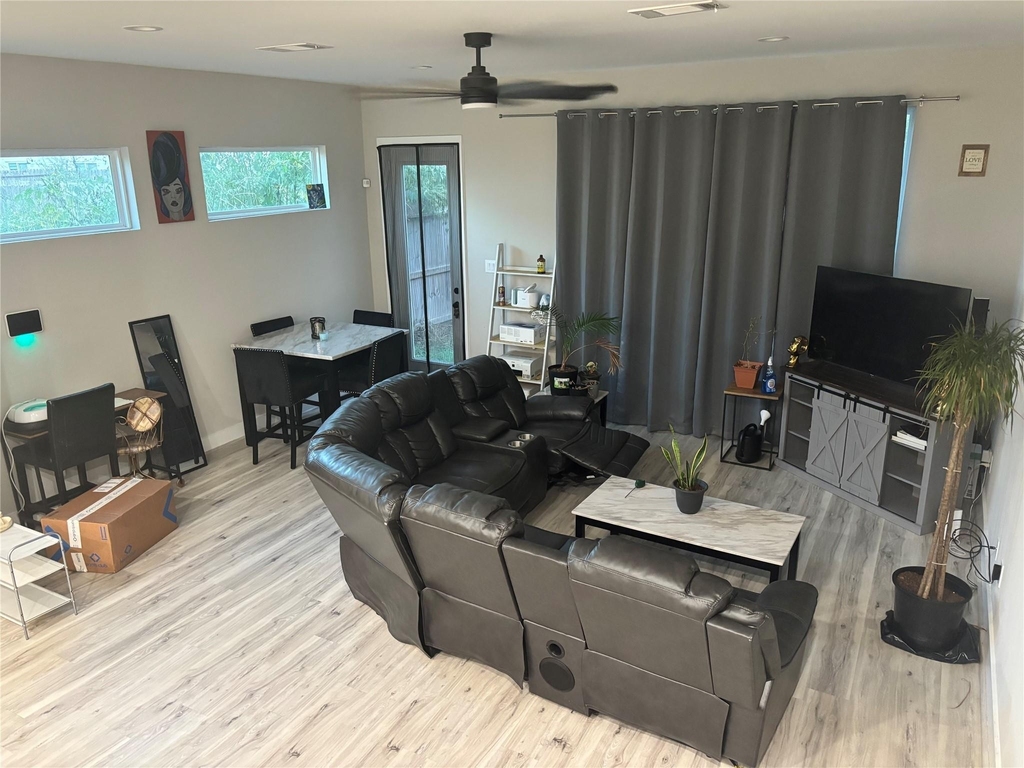 6831 Paris Street - Photo 3