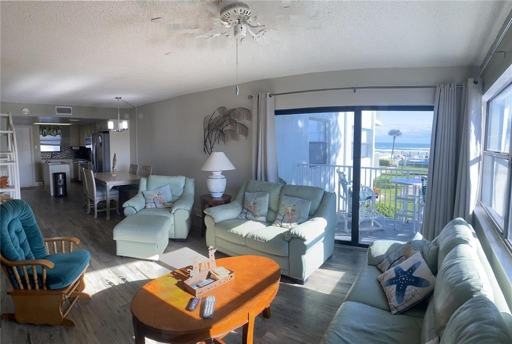 1571 S Atlantic Avenue - Photo 1