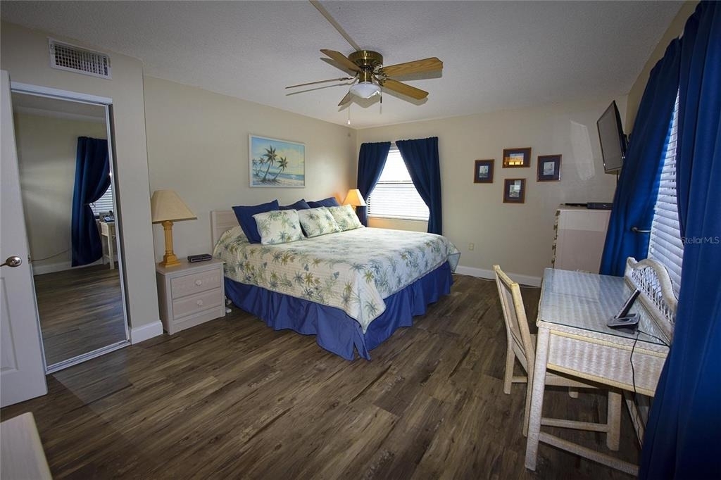1571 S Atlantic Avenue - Photo 4