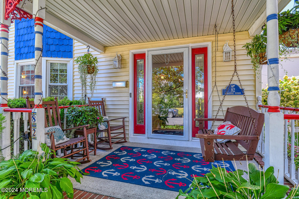 82 Inskip Avenue - Photo 1