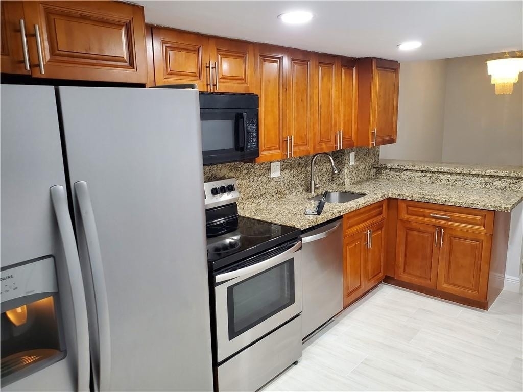 2743 Nw 47th Terrace - Photo 3