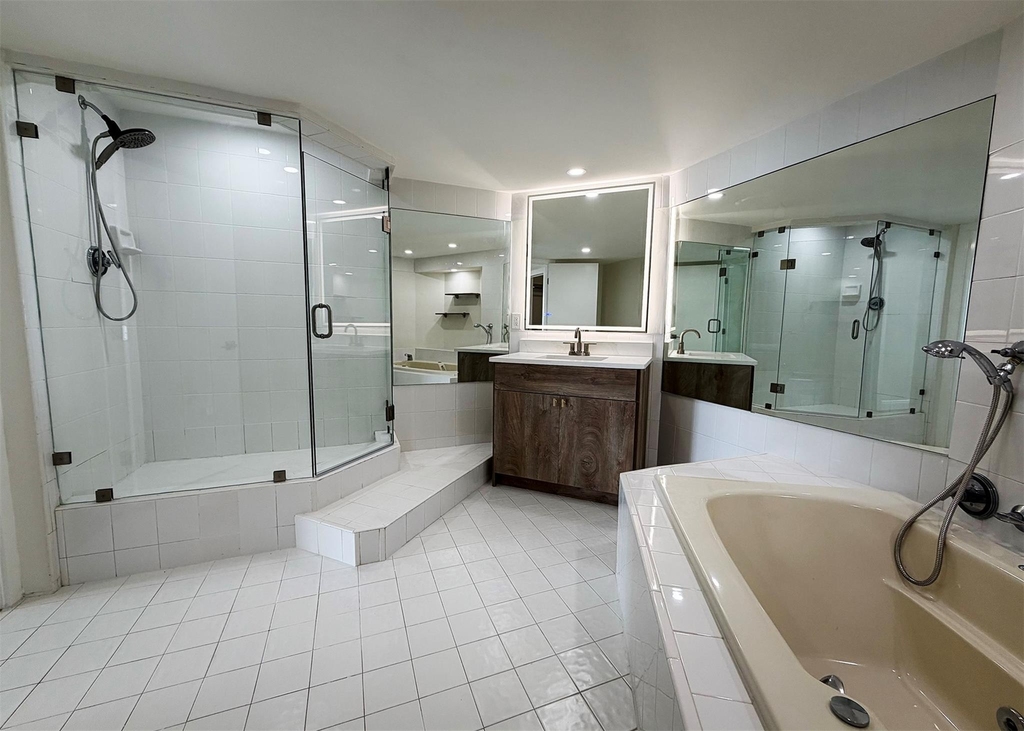 2100 S Ocean Ln - Photo 21
