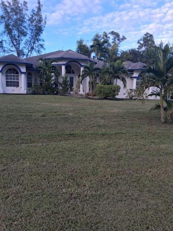 13351 40th Street N - Photo 2