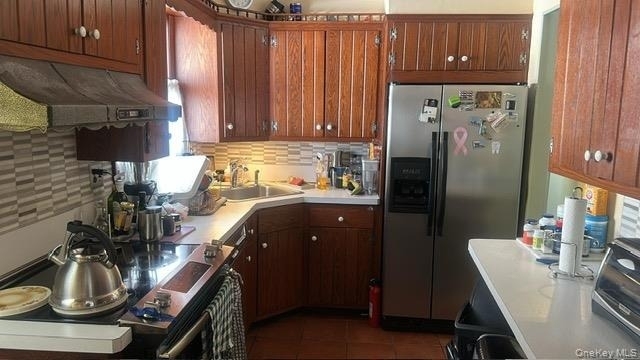 873 Custer St - Photo 3