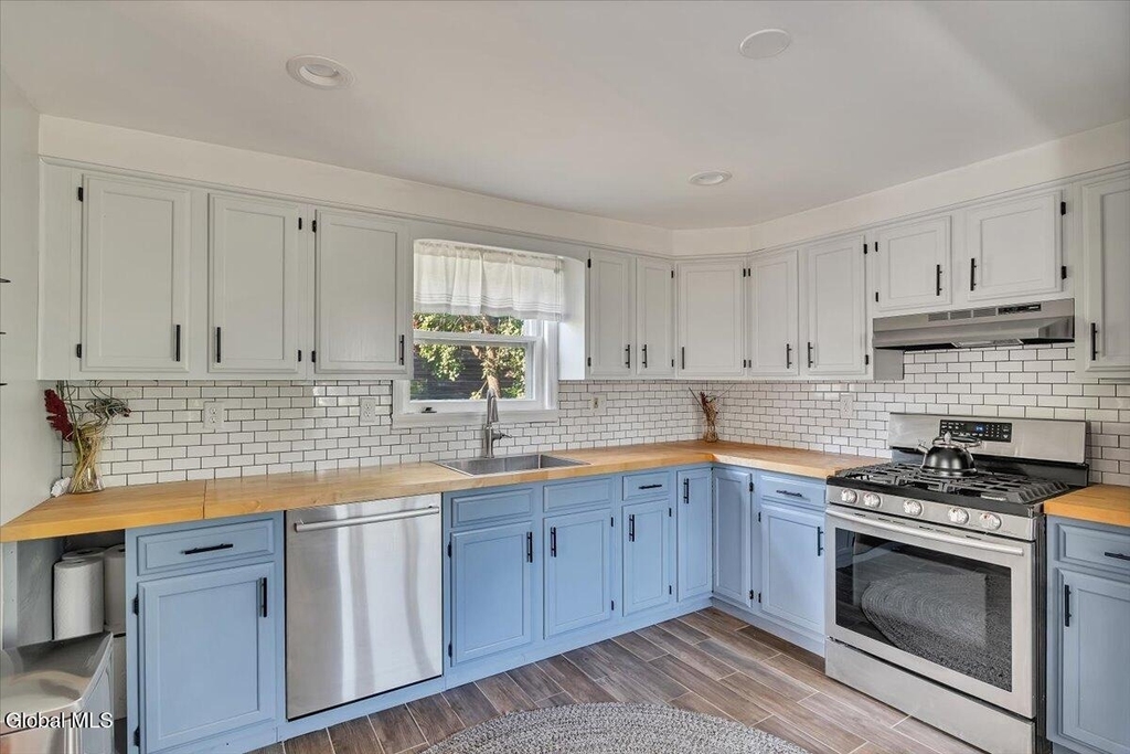 138 Elm Street - Photo 14