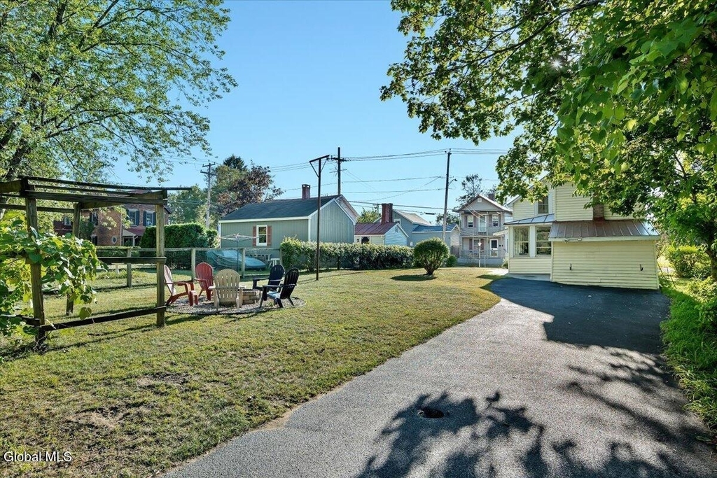 138 Elm Street - Photo 28