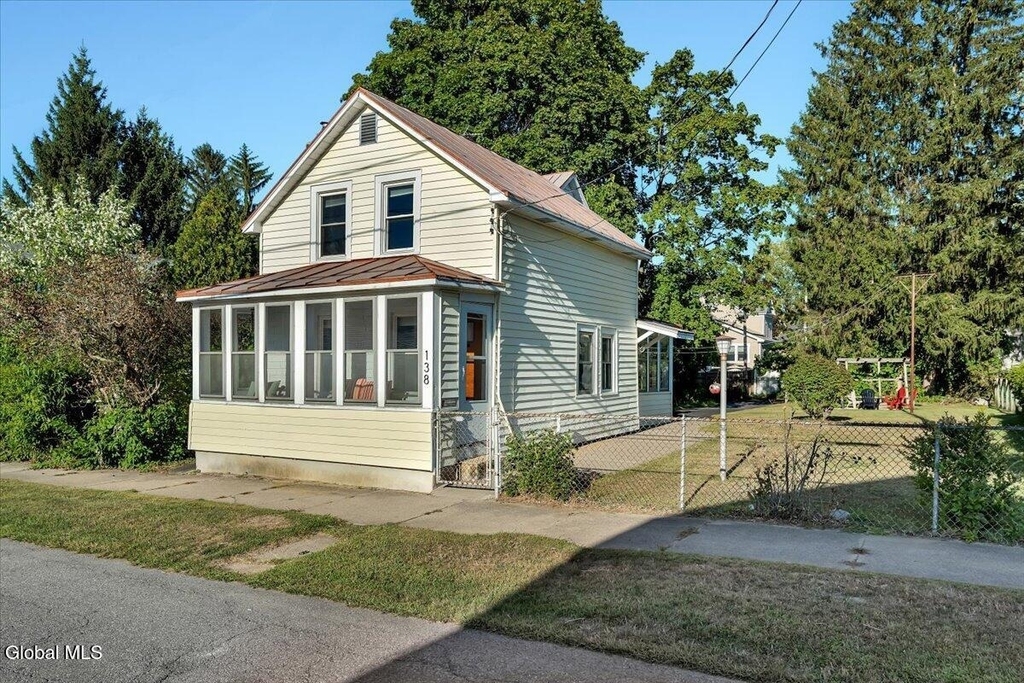 138 Elm Street - Photo 0