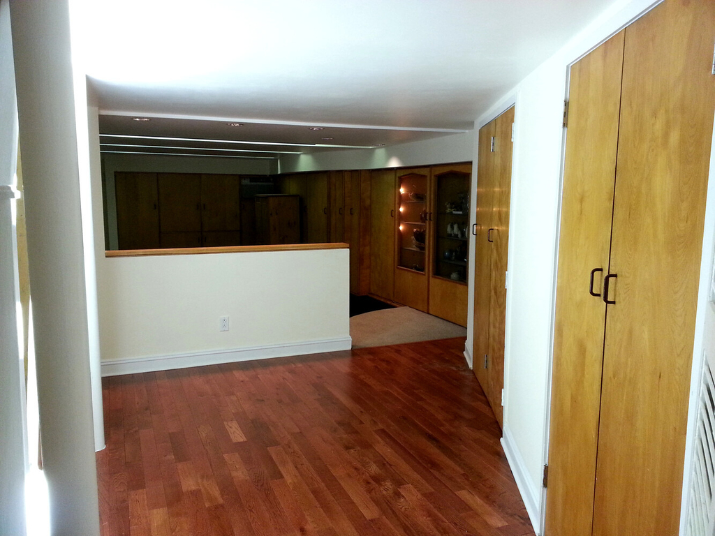 213 W 70th Street - Photo 5