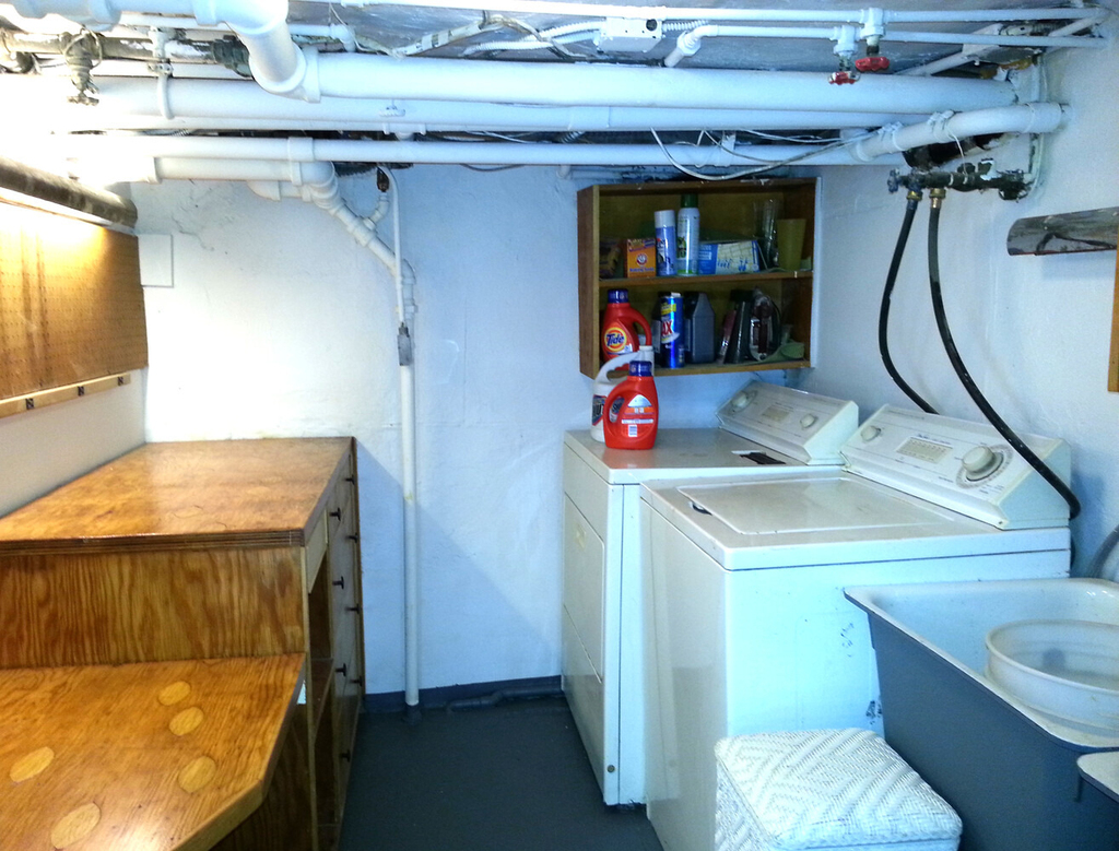213 W 70th Street - Photo 15