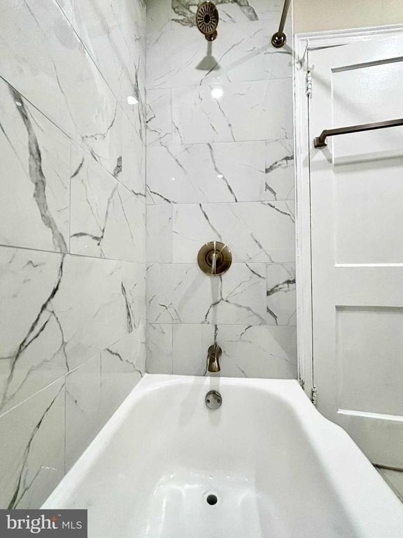 6644 Hollis Street - Photo 8