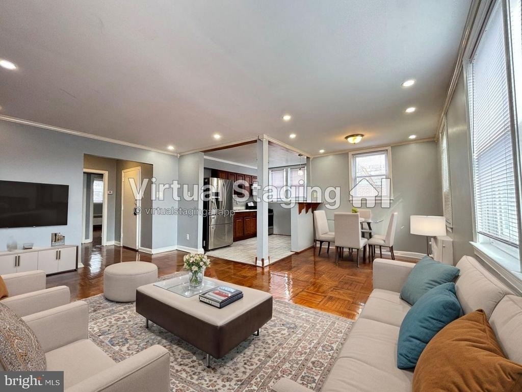 1303 E Johnson Street - Photo 9