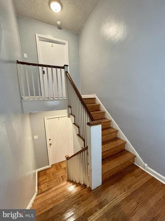 1303 E Johnson Street - Photo 8