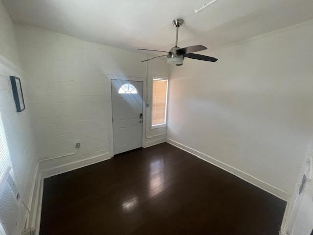 1105 E 6th St - Photo 5