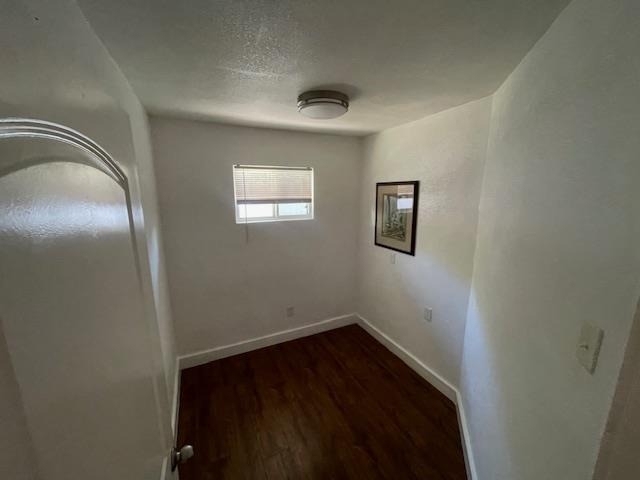 1113 E 3rd St - Photo 5