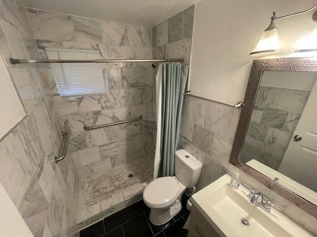 1113 E 3rd St - Photo 9