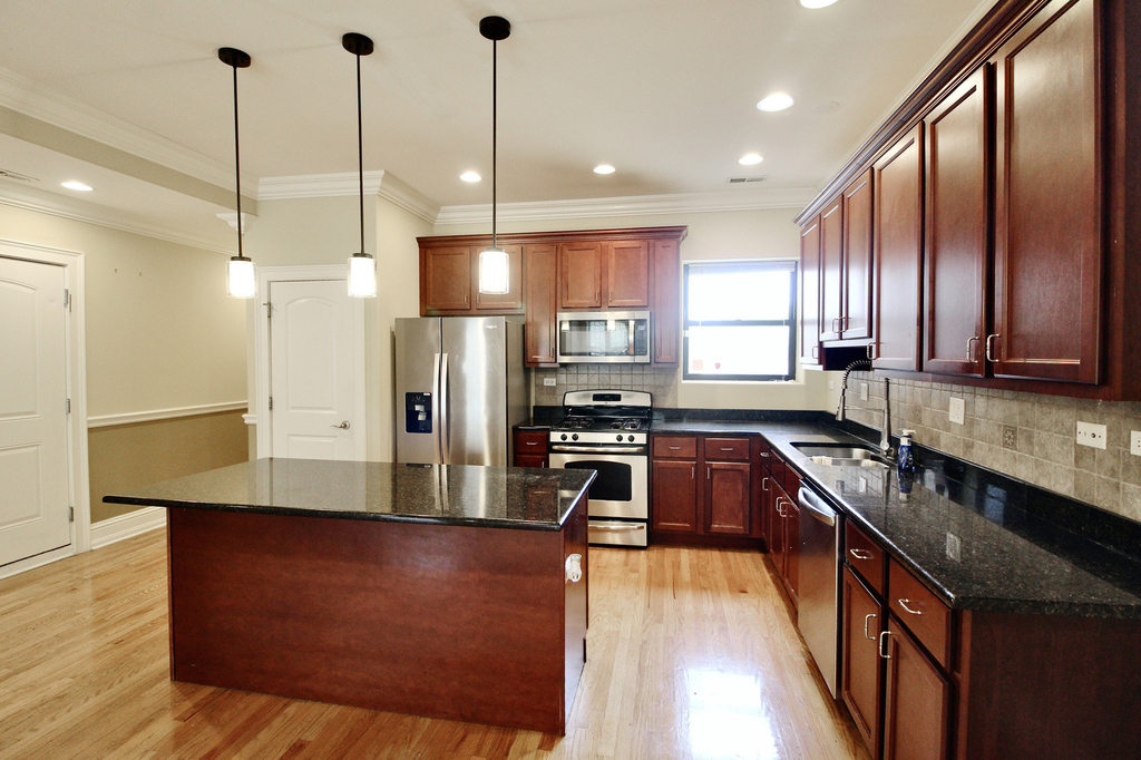 5528 S Indiana Avenue - Photo 4