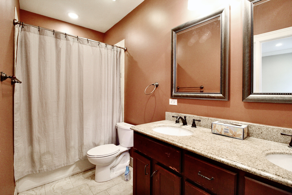 5528 S Indiana Avenue - Photo 6