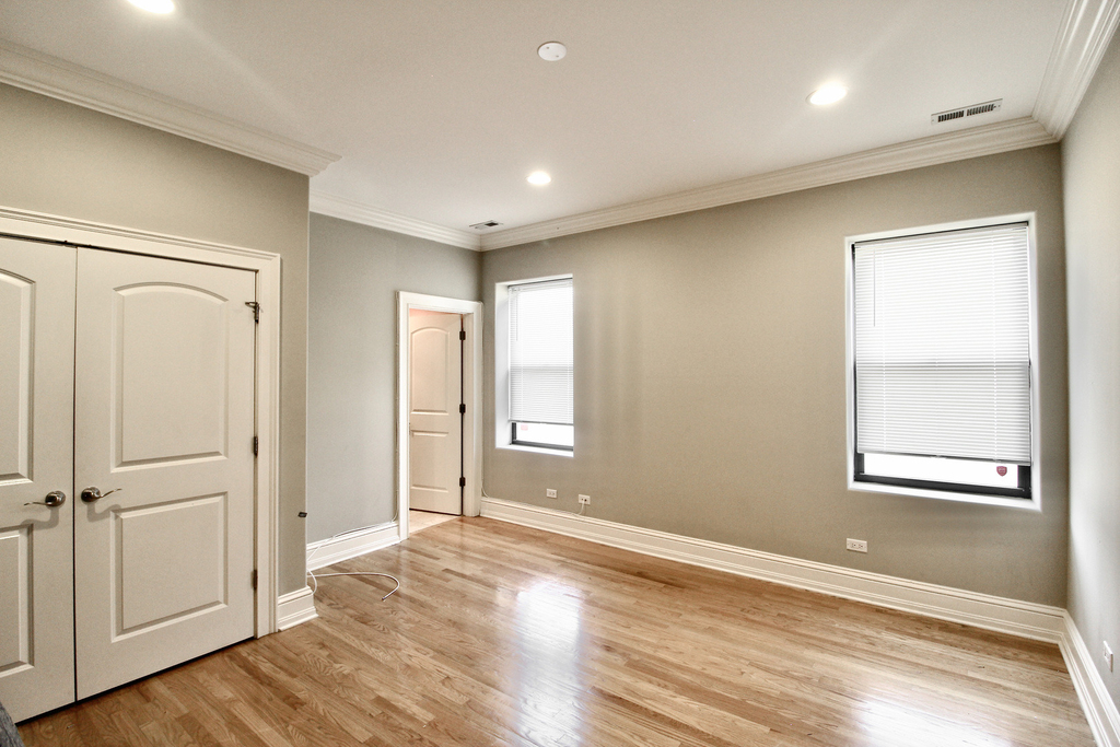 5528 S Indiana Avenue - Photo 5