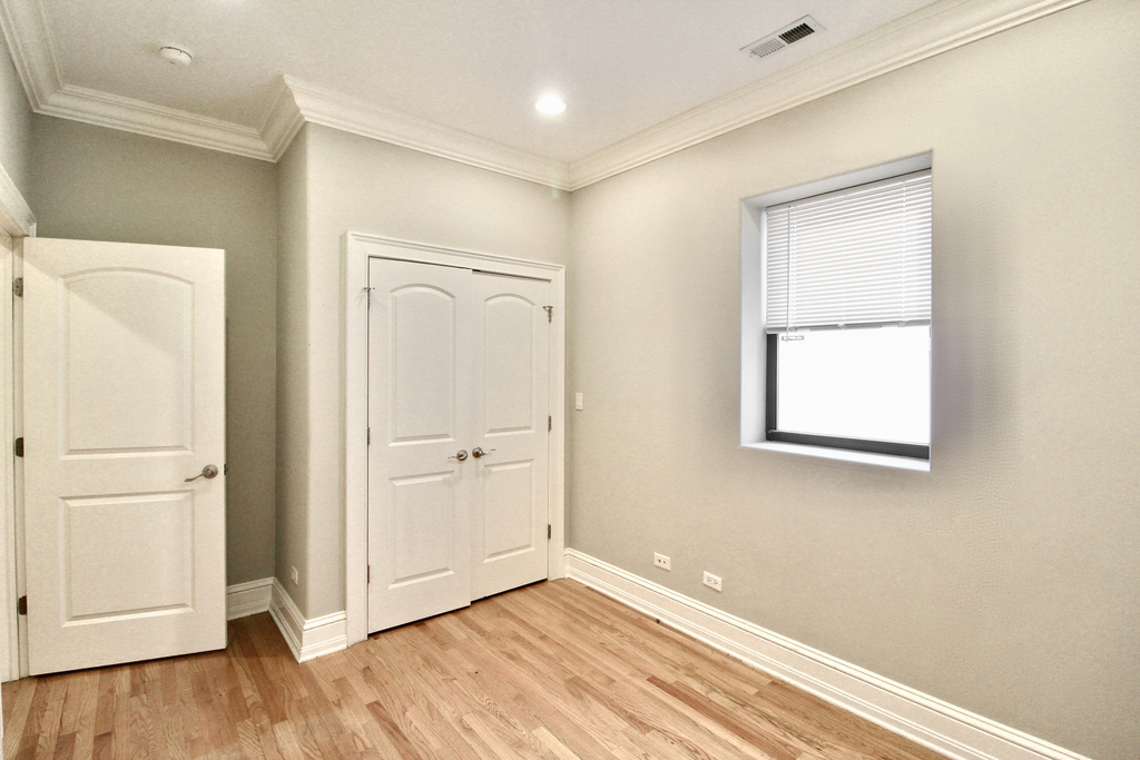 5528 S Indiana Avenue - Photo 8