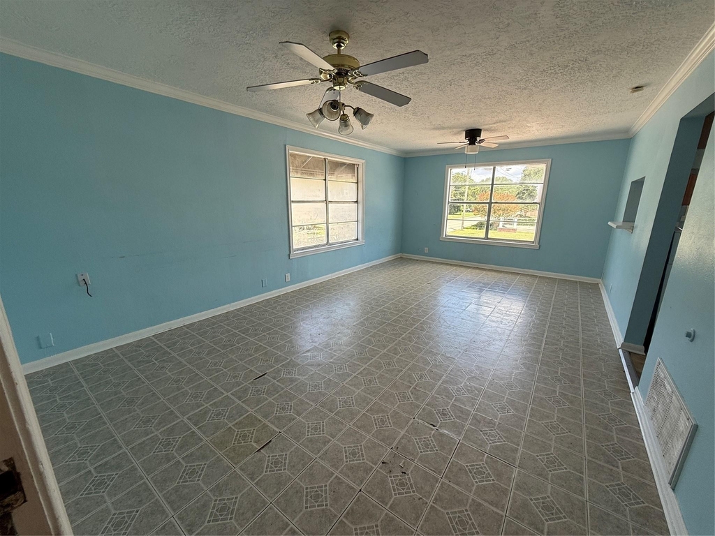 1414 East Avenue - Photo 4