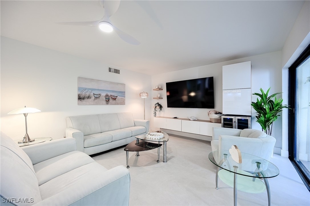 592 Beachwalk Circle - Photo 18