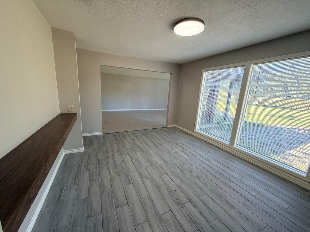 1607 Chestnut Ridge Road - Photo 6