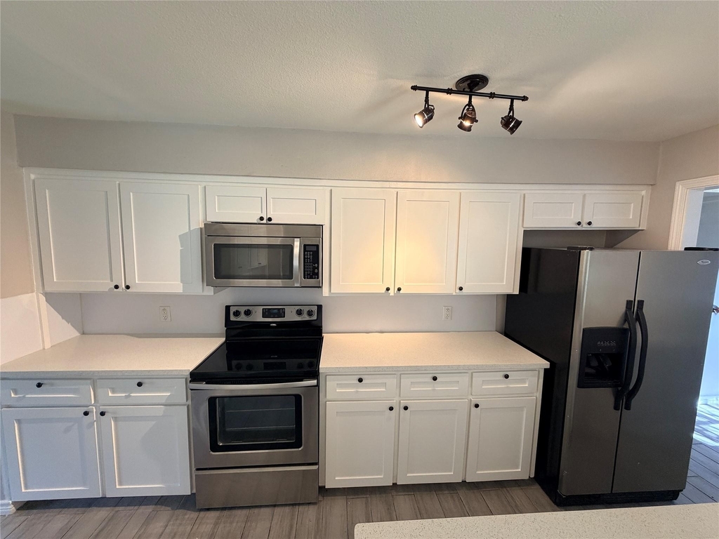 1607 Chestnut Ridge Road - Photo 10