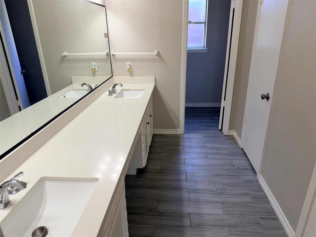 1607 Chestnut Ridge Road - Photo 16