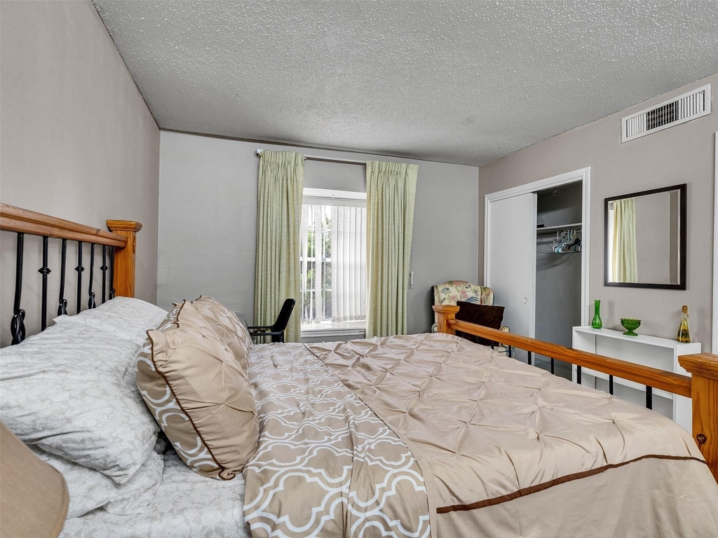 2601 Bellefontaine Street - Photo 15