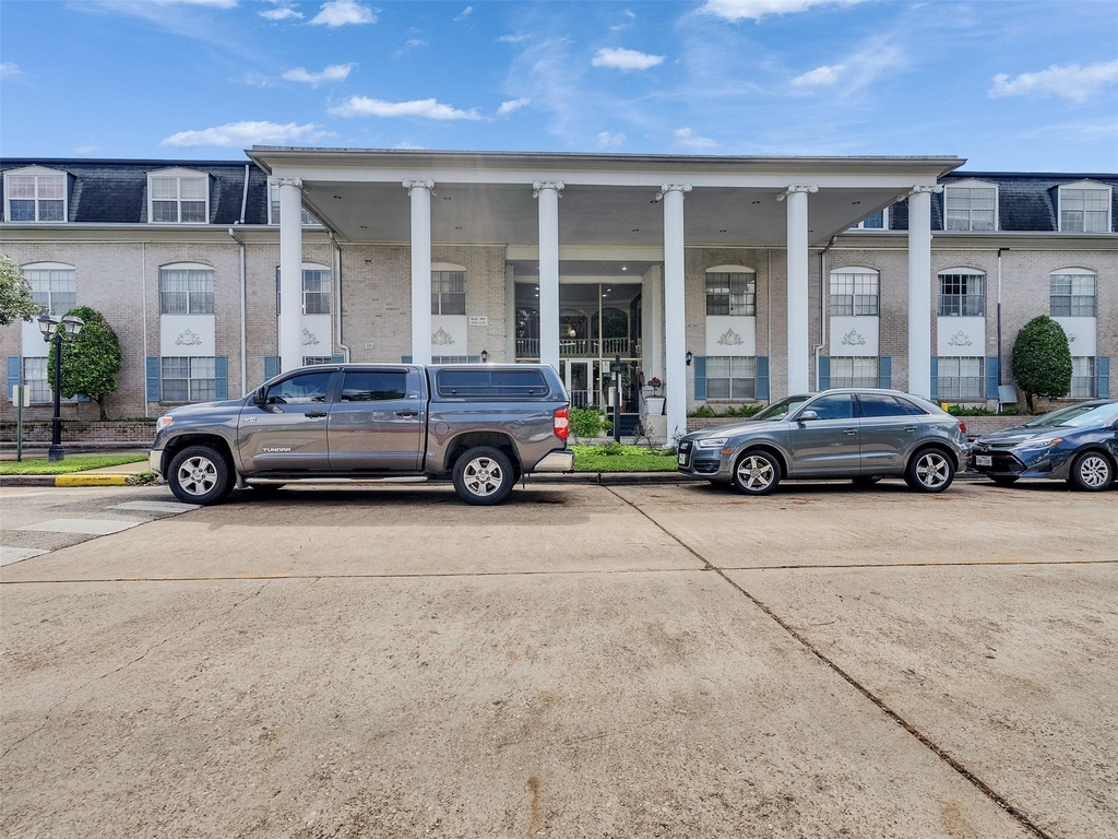 2601 Bellefontaine Street - Photo 20