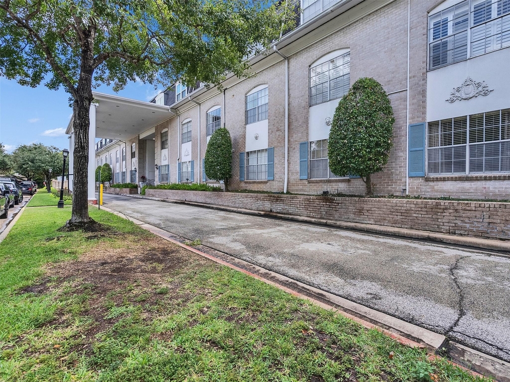 2601 Bellefontaine Street - Photo 21