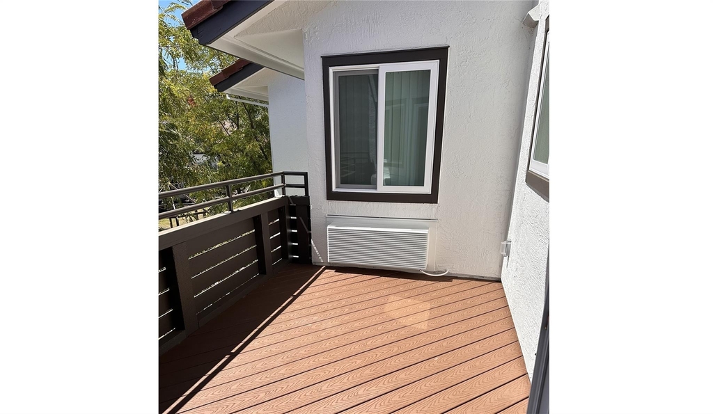 5200 Case Ave - Photo 4