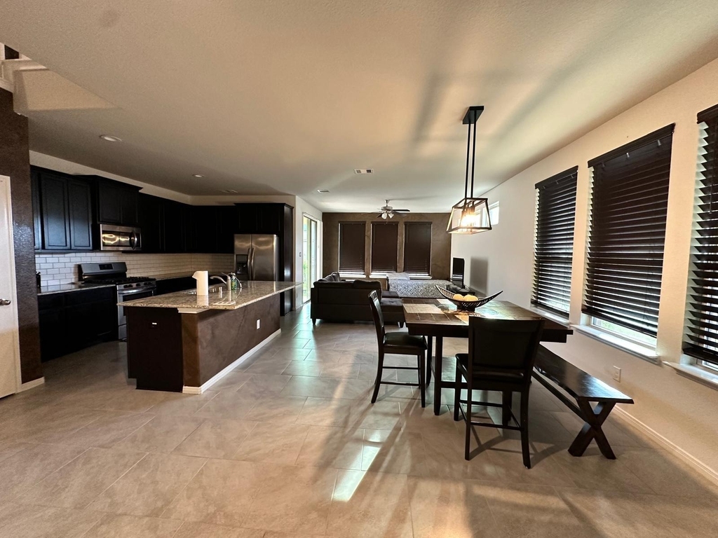 3322 Harvest Meadow Lane - Photo 4