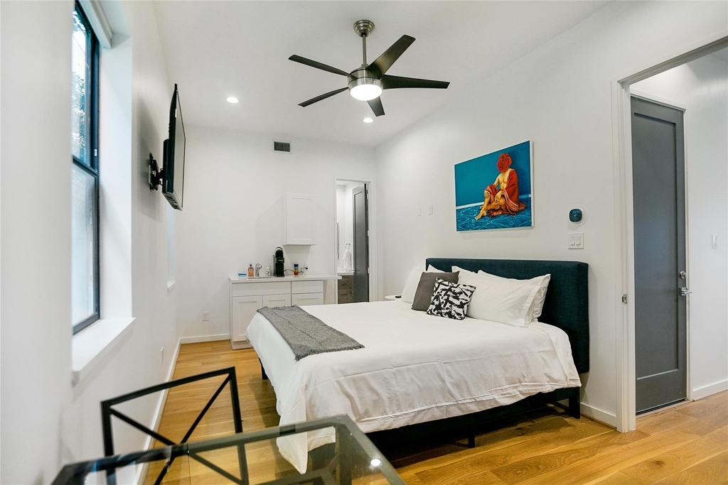 511 Memorial Heights Drive - Photo 5