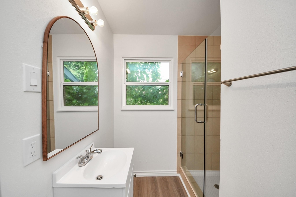 7004 Conley Street - Photo 12