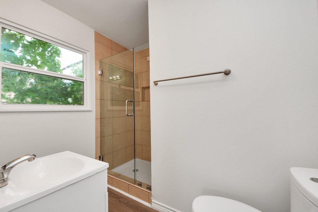 7004 Conley Street - Photo 13